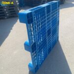 Pallet nhựa có lõi thép cũ 1100mx1100mx150mm