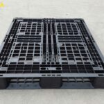 pallet nhựa liền khối pl08 1m.1m2 (1)