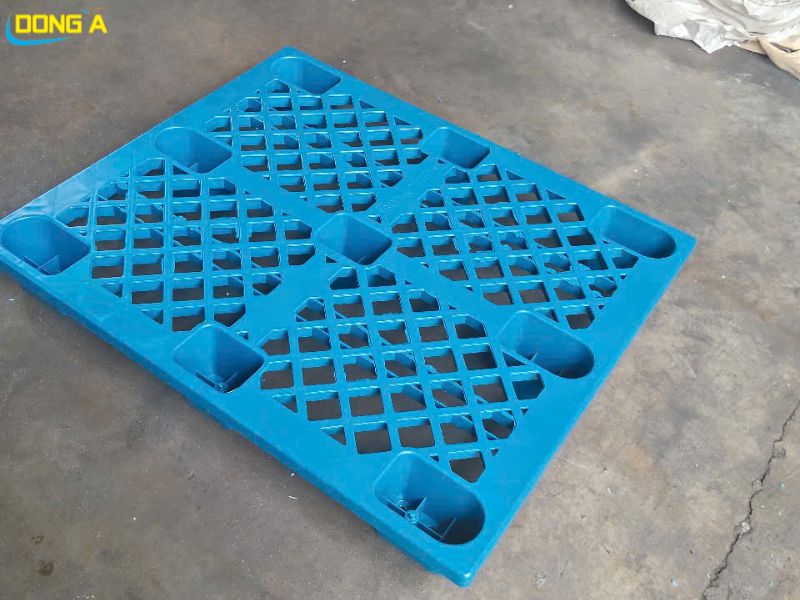 Hình ảnh thực tế Pallet Nhựa Cốc Loại 2 tại nhà máy