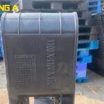 Pallet nhựa cũ 1100x1100x150mm màu đen