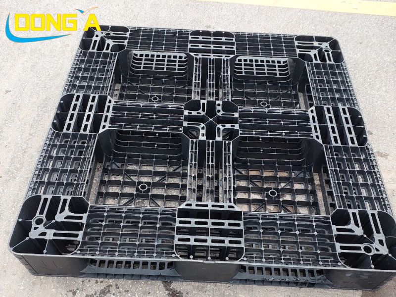 Mặt dưới pallet nhựa cũ PP kết cấu 1 mặt chịu tải 1000kg