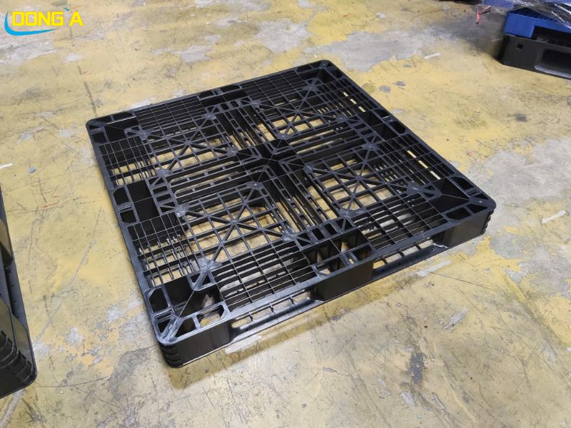 Pallet nhựa PL1125 1100x1100x125mm HDPE tại Pallet Đông Á